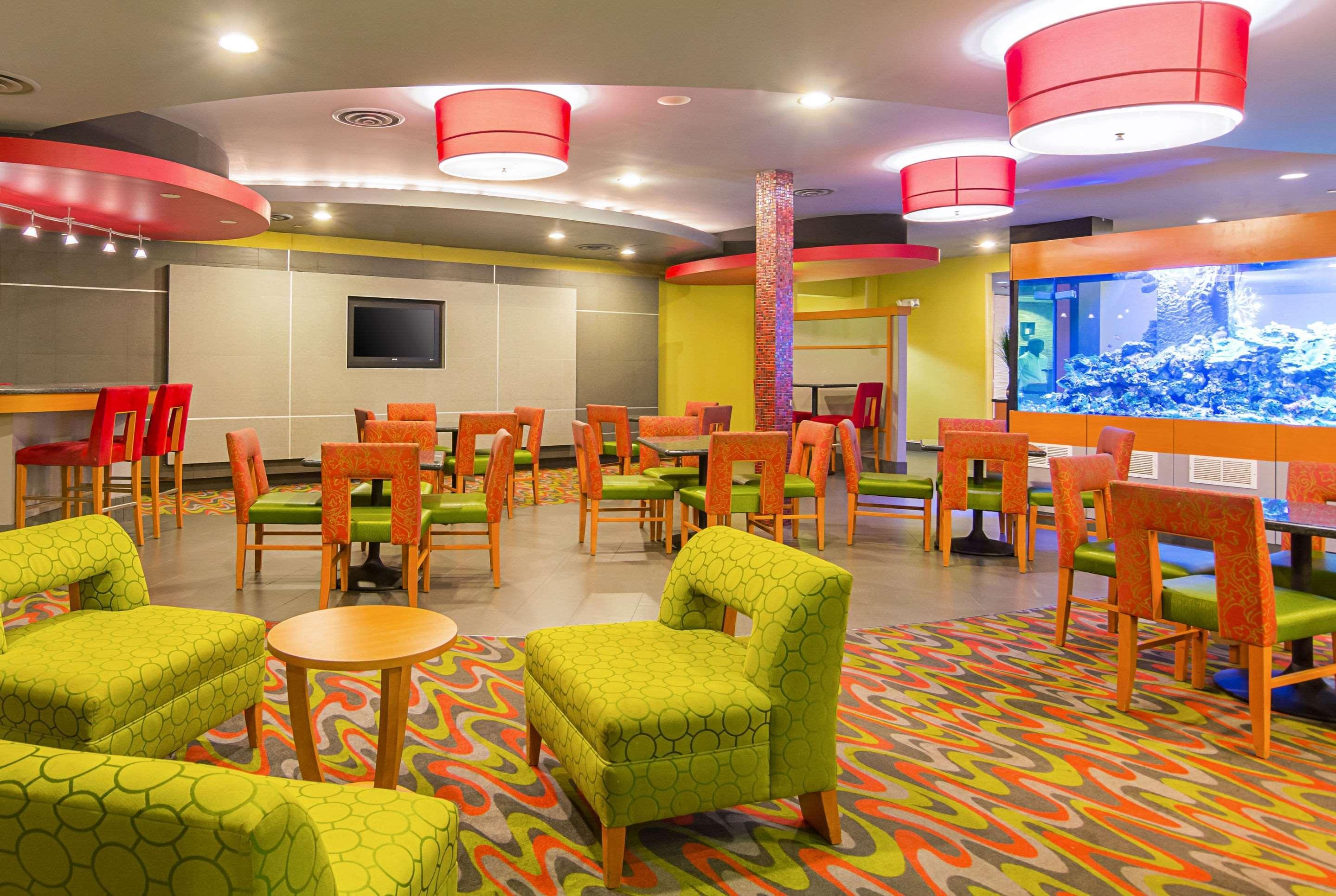 Comfort Suites At Virginia Center Commons Glen Allen Eksteriør bilde