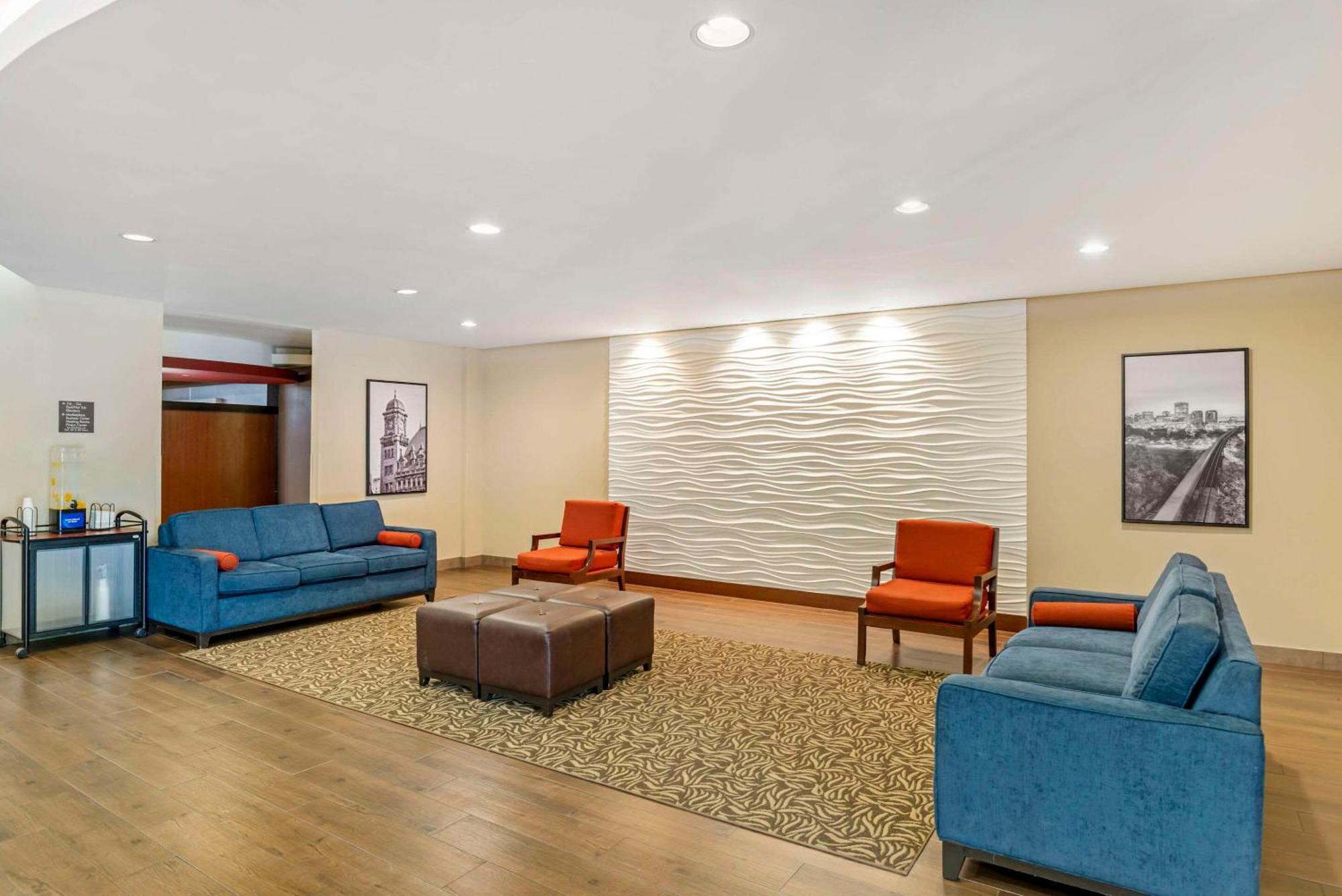 Comfort Suites At Virginia Center Commons Glen Allen Eksteriør bilde